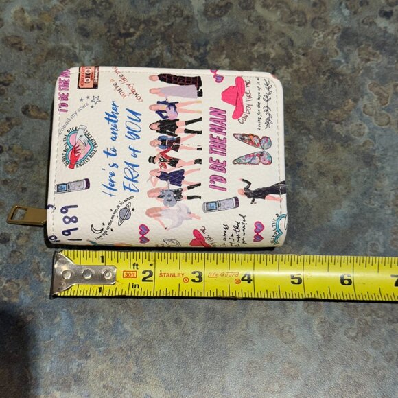 Taylor Swift Eras Print Wallet & Card Holder - Picture 4 of 7